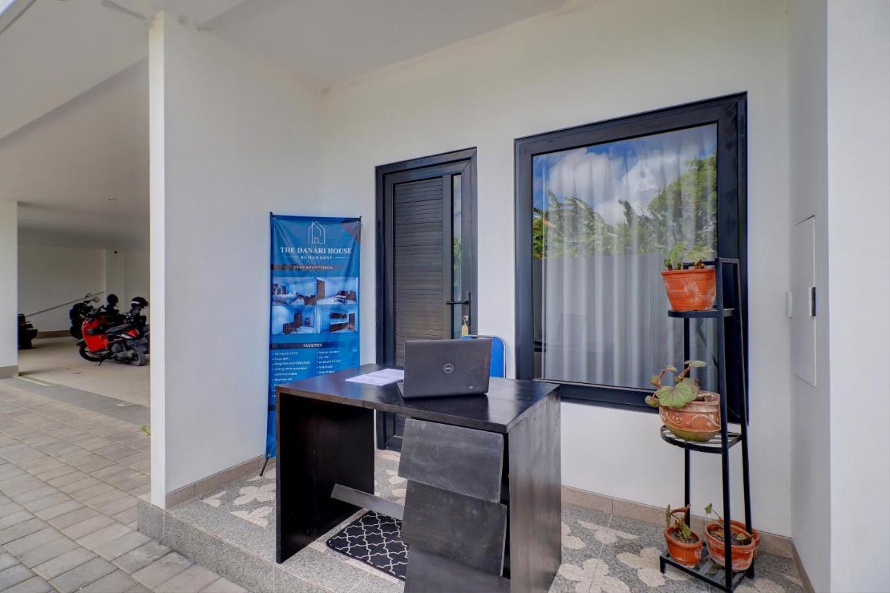 Отель Oyo Life 92854 The Danari House Семиньяк Экстерьер фото